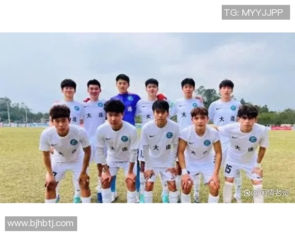 足球明星免签案例分析揭示转会市场新趋势与球队策略调整 足球明星免签案例分析揭示转会市场新趋势与球队策略调整