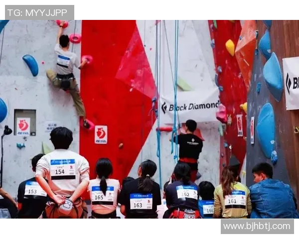 攀岩联赛点评：武汉滑板队的力量表现