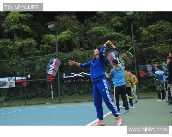 专业解读：上海网球队的中路突破打法